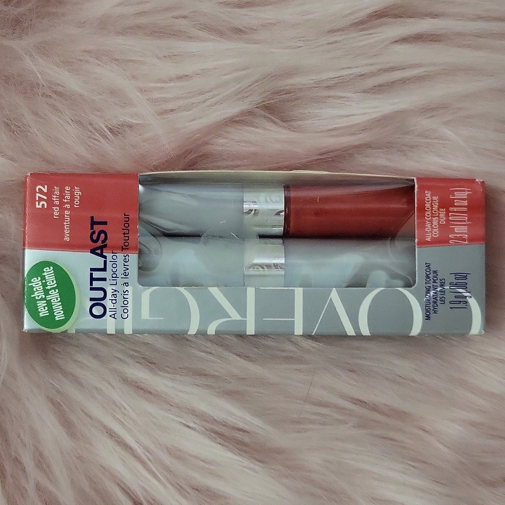 SALE!! Brand New COVERGIRL OUTLAST Lip Color
